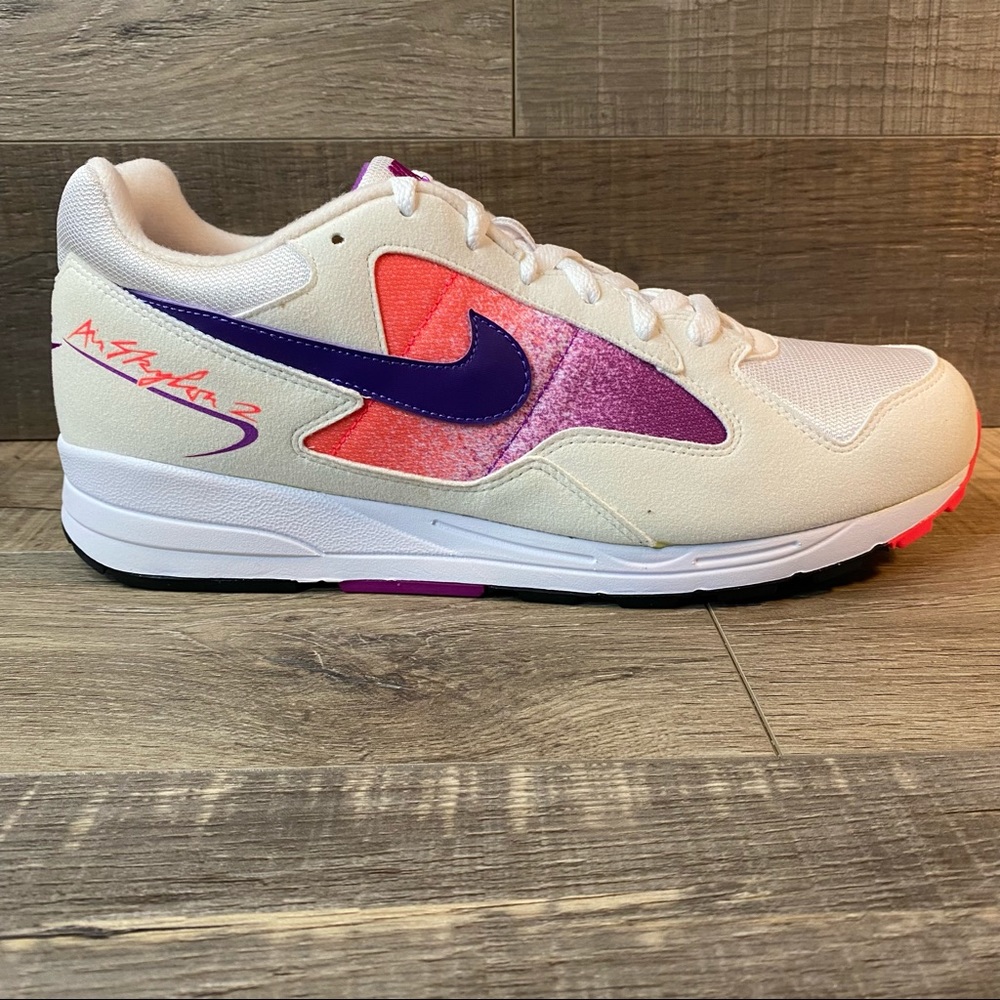Nike Air Skylon II ‘Court Purple Solar Red’ - Picture 2 of 8